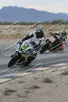 media/Sep-21-2025-Race Pace (Sun) [[98bf33ef95]]/Verified/5-Turn 15 Inside (930am)/